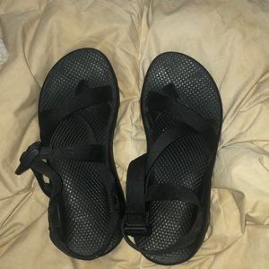Black chacos